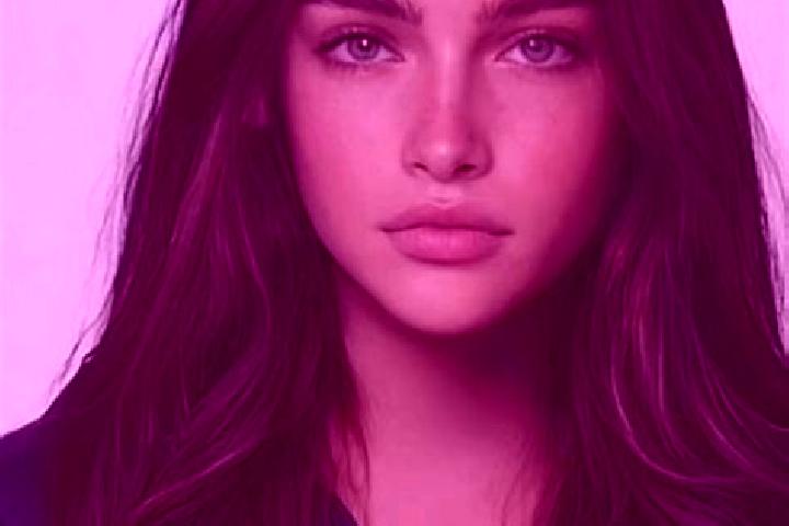 Nova, 38, a brunette blue-eyed caucasian companion based in Odolena Voda. Offering Striptease, Girlfriend Experience, Erotic Massage, Deep French Kissing, Ma...