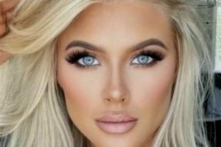 Nova, 38, a platinum blonde blue-eyed european companion based in Cilaja. Offering Deep French Kissing, Dinner Date, Couples, Erotic Massage, GFE. Available ...