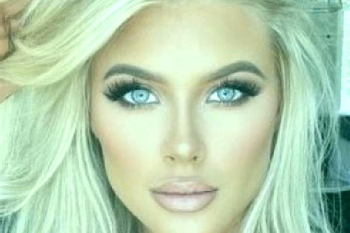 Nova, 38, a platinum blonde green-eyed middle eastern companion based in Campo Largo. Offering Dinner Date, A-Level, BDSM. Available for incall and outcall, ...
