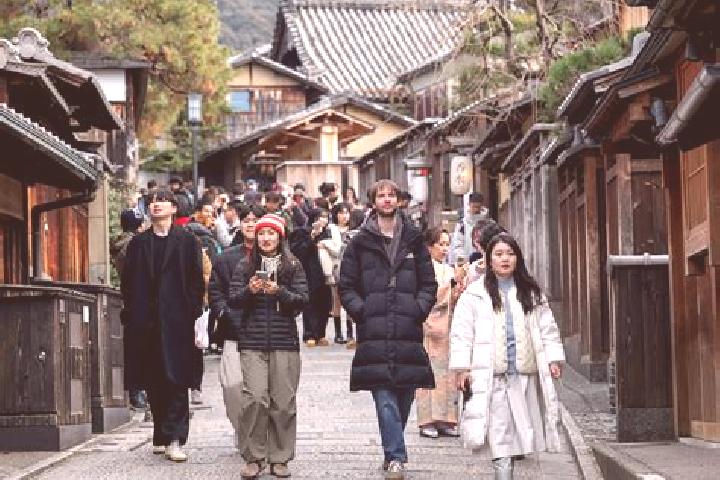 Nova, 38 — Escort in Kaminoma, Japan