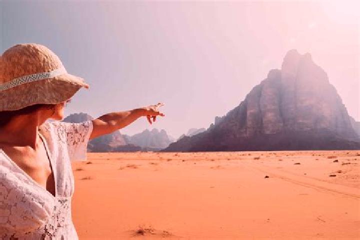 Nova, 38 — Escort in Sal, Jordan