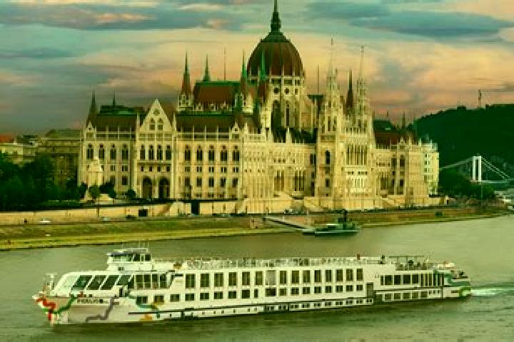 Nova, 38 — Escort in Turnu Magurele, Romania