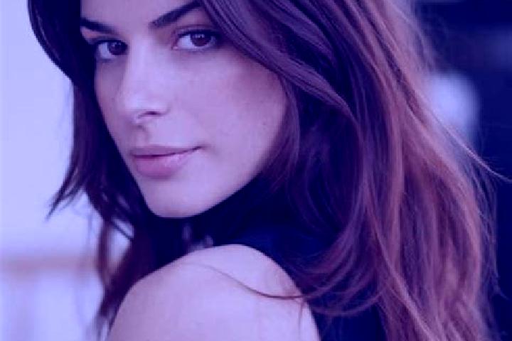 Nova, 39, a auburn brown-eyed caribbean companion based in Gulong. Offering A-Level, Striptease, Dinner Date. Available for incall and outcall, overnight boo...