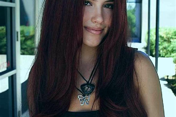 Nova, 39, a auburn dark-eyed indian companion based in Erandio. Offering Duos, CIM, GFE, Overnight. Available for incall and outcall, overnight bookings avai...