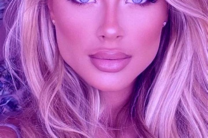 Nova, 39, a blonde blue-eyed latina companion based in Molino-Pera. Offering GFE, Massage, Duos. Available for incall and outcall, overnight bookings available.
