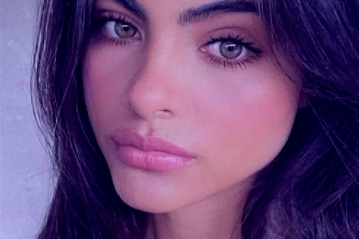 Nova, 39, a brunette green-eyed caucasian companion based in Tuateta. Offering Party Girl, Roleplay, Travel Companion, 69. Available for incall and outcall, ...