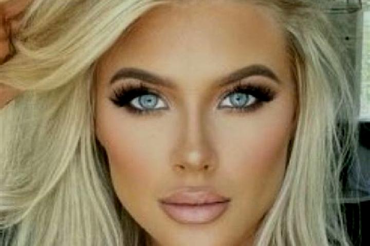 Nova, 39, a platinum blonde blue-eyed caucasian companion based in Oporelu. Offering Fetish, Deep French Kissing, CIM, Dinner Date, Party Girl. Available for...