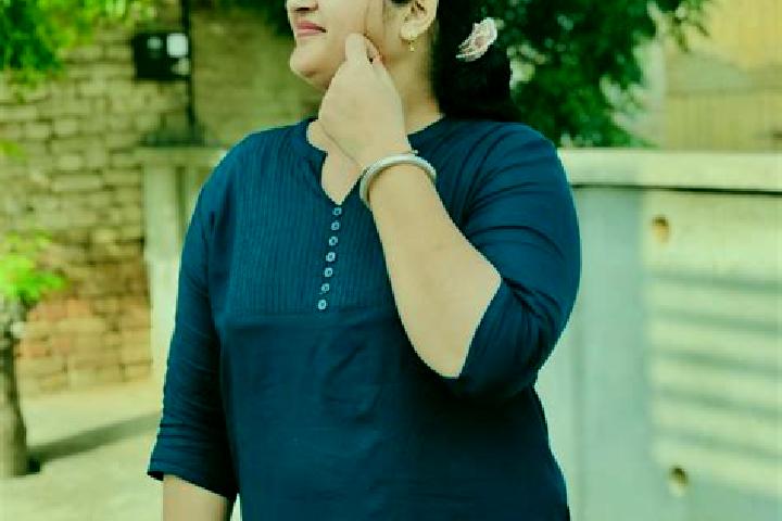 Nova, 39 — Escort in Bhikhi, India