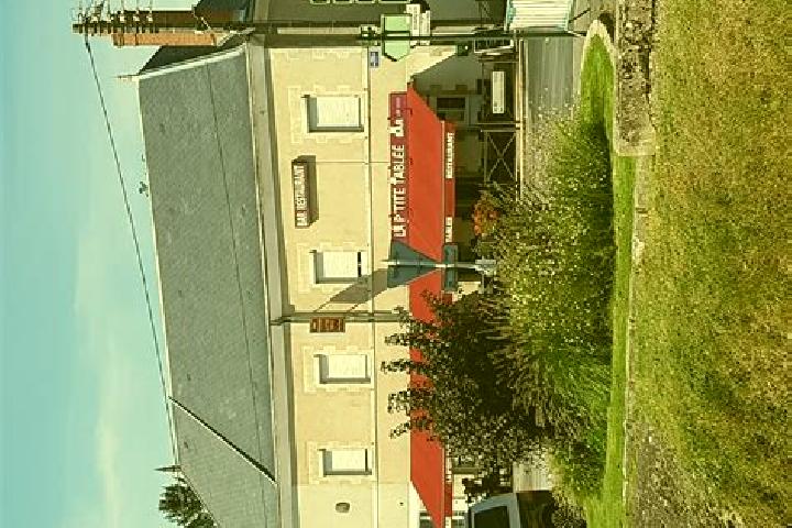 Nova, 39 — Escort in Fay-aux-Loges, France