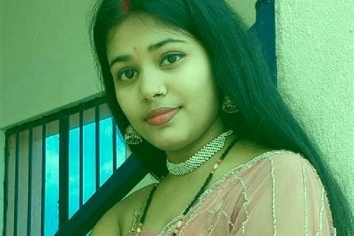 Nova, 39 — Escort in Hiramandalam, India