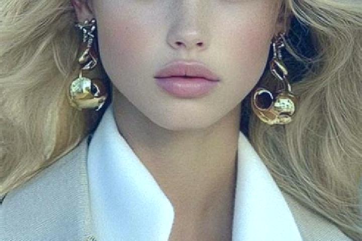 Olivia, 20, a blonde amber-eyed indian companion based in Bistretu Nou. Offering BDSM, Travel Companion, CIM. Available for incall and outcall, overnight boo...