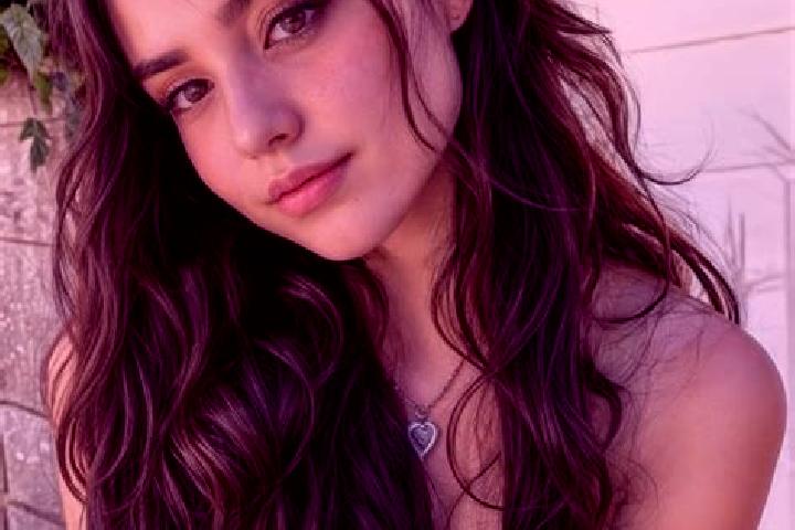 Olivia, 20, a red hazel-eyed indian companion based in Buga. Offering Dinner Date, GFE, Erotic Massage. Available for incall and outcall, overnight bookings ...