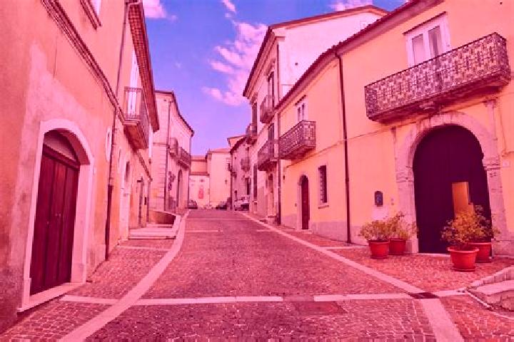 Olivia, 20 — Escort in Frigento, Italy