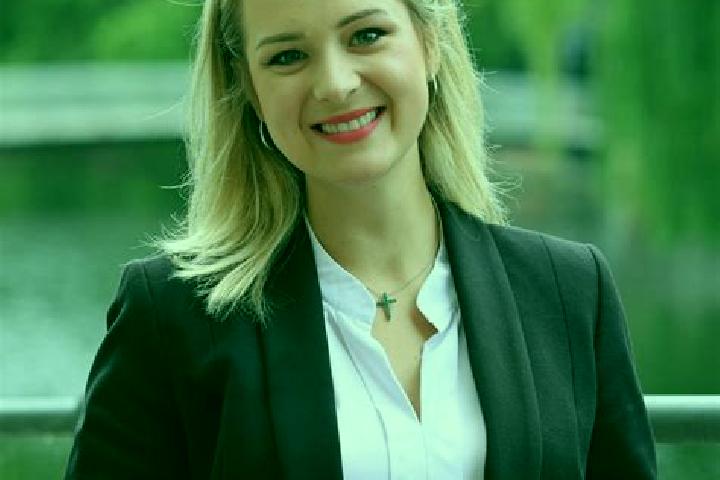 Olivia, 20 — Escort in Pforzheim, Germany