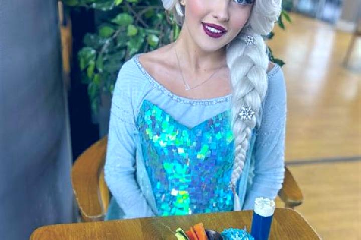 Olivia, 20 — Escort in Standlake, United Kingdom