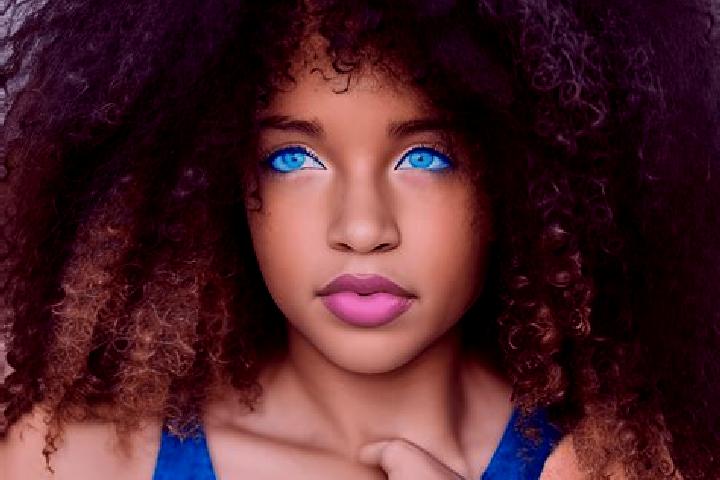 Olivia, 21, a black blue-eyed mixed companion based in Poschendorf. Offering Massage, GFE. Available for incall and outcall, overnight bookings available.