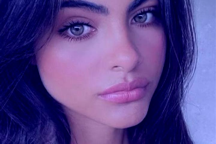 Olivia, 21, a black green-eyed indian companion based in Anekouadiokro. Offering Roleplay, Party Girl. Available for incall and outcall, overnight bookings a...