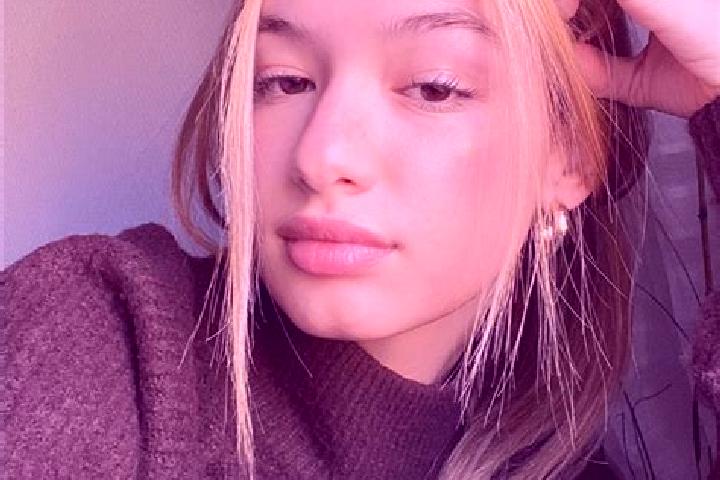 Olivia, 21, a blonde brown-eyed indian companion based in Salt. Offering Duos, Dinner Date, 69, Striptease, Domination. Available for incall and outcall, day...