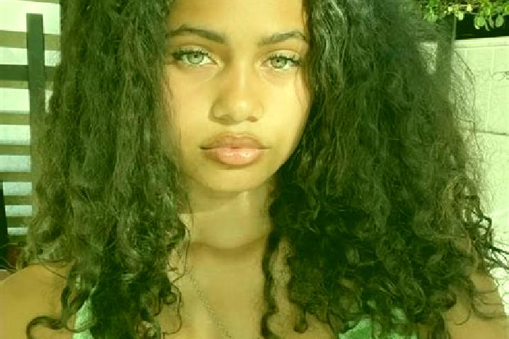 Olivia, 21, a chestnut green-eyed mixed companion based in Dhamar. Offering Duos, Couples, Striptease. Available for incall and outcall, overnight bookings a...