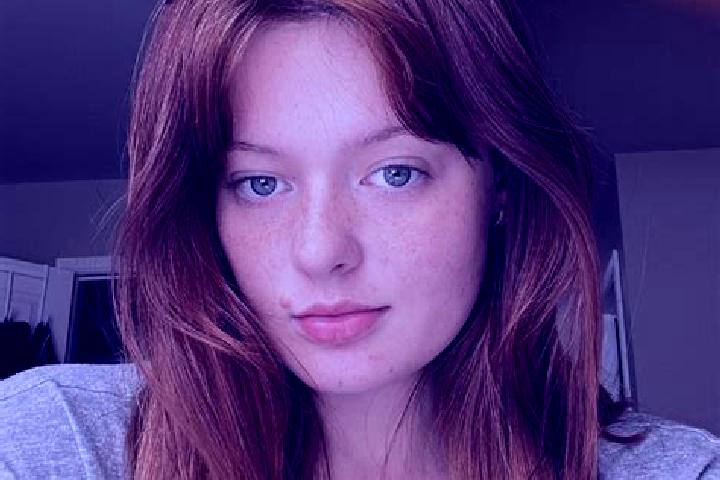 Olivia, 21, a red brown-eyed asian companion based in Butha-Buthe. Offering A-Level, BDSM, Girlfriend Experience, OWO, Tantra. Available for incall and outca...