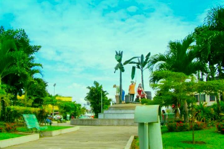 Olivia, 21 — Escort in El Carmen, Ecuador