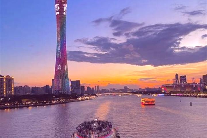 Olivia, 21 — Escort in Jinzhong, China