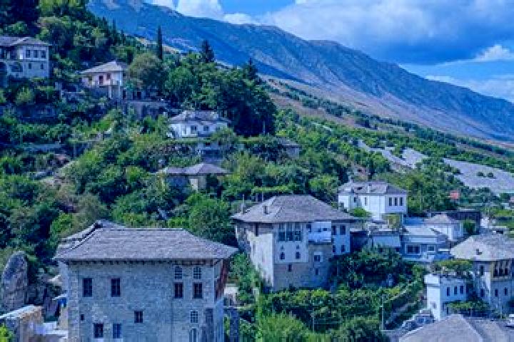 Olivia, 21 — Escort in Kalis, Albania