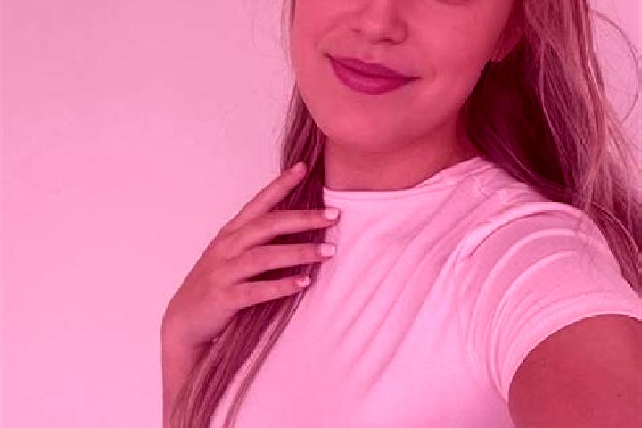 Olivia, 21 — Escort in Mellis, United Kingdom