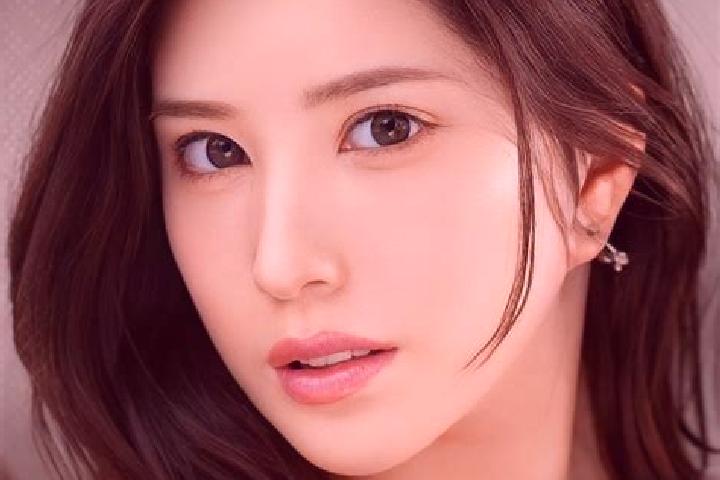 Olivia, 21 — Escort in Naji, China