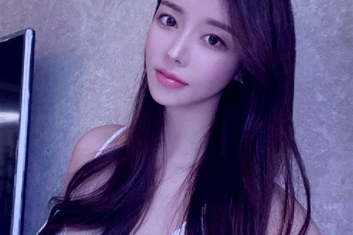 Olivia, 21 — Escort in Nejime-kawaminan, Japan