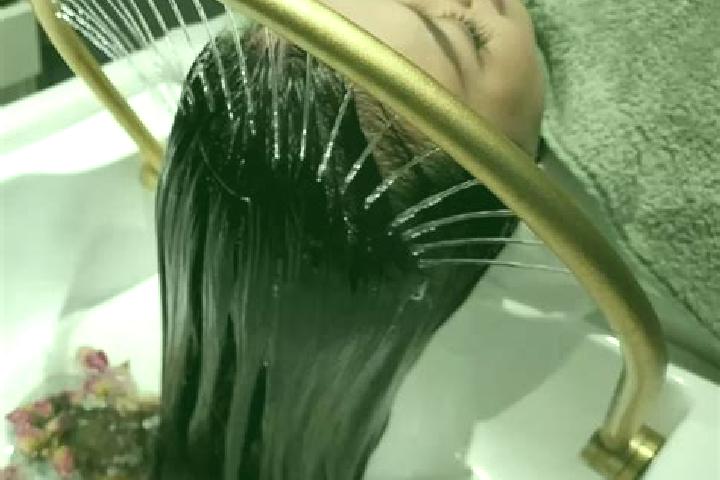 Olivia, 22, a auburn grey-eyed caucasian companion based in Wavrechain-sous-Denain. Offering Erotic Massage, Striptease, Overnight, Dinner Date. Available fo...