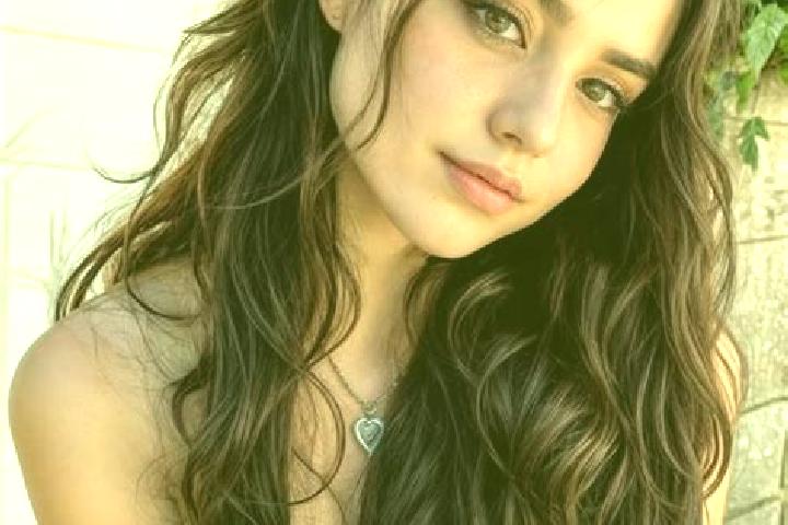 Olivia, 22, a auburn hazel-eyed caribbean companion based in Rayachoti. Offering Travel Companion, Dinner Date, Massage, Party Girl. Available for incall and...