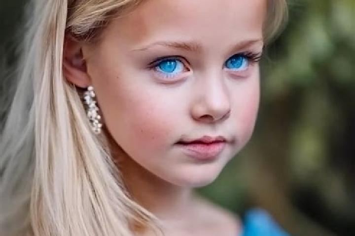 Olivia, 22, a blonde blue-eyed middle eastern companion based in Grattersdorf. Offering A-Level, Party Girl, Duos, CIM, Striptease. Available for incall and ...
