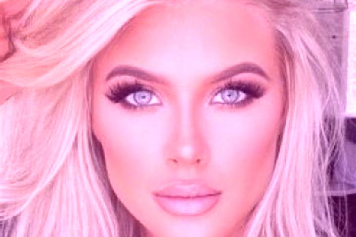 Olivia, 22, a platinum blonde hazel-eyed latina companion based in Habingkloang. Offering Dinner Date, A-Level. Available for incall and outcall, day and eve...