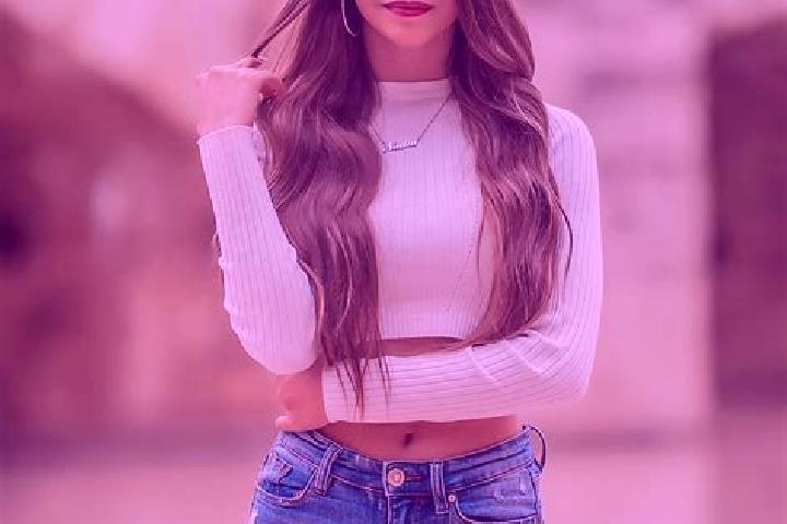 Olivia, 22 — Escort in Bezirgan, Turkey