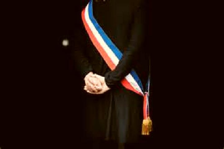 Olivia, 22 — Escort in Creuzier-le-Neuf, France