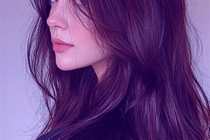 Olivia, 23, a auburn brown-eyed indian companion based in Alifaki. Offering Couples, CIM, OWO. Available for incall and outcall, overnight bookings available.