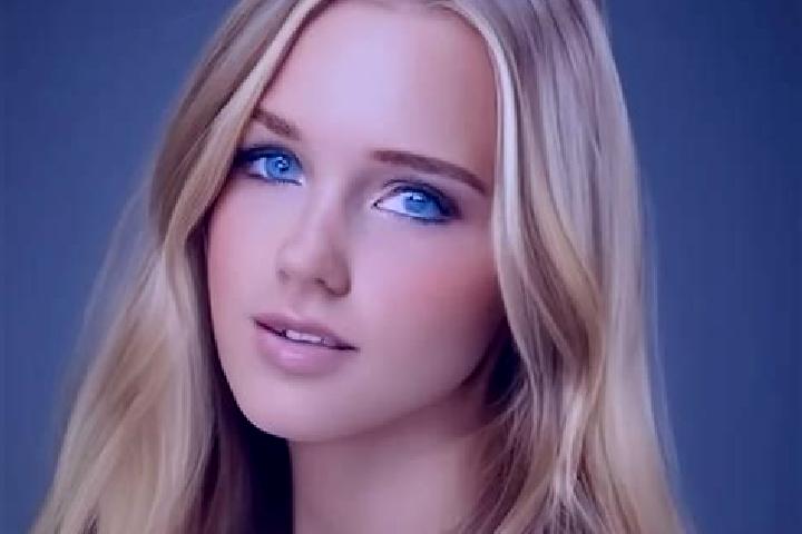 Olivia, 23, a blonde amber-eyed slavic companion based in Tebea. Offering 69, Party Girl, Striptease, Girlfriend Experience, Dinner Date. Available for incal...