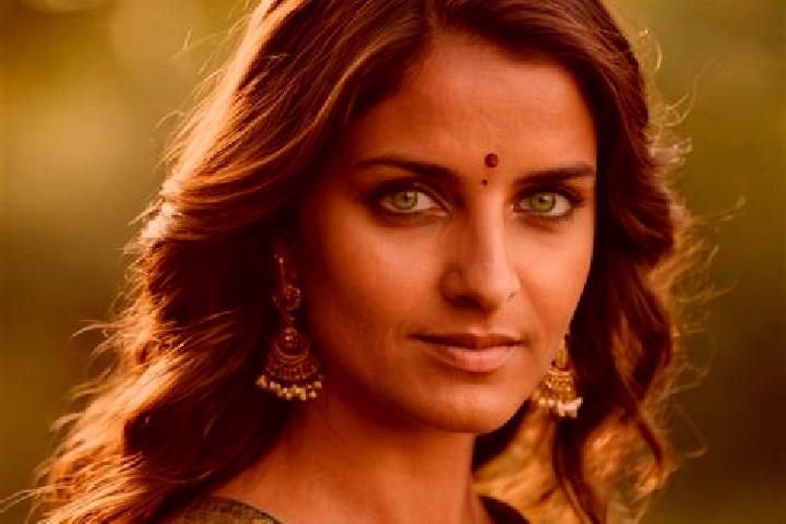 Olivia, 23, a red green-eyed indian companion based in Imphal. Offering Travel Companion, BDSM, Duos. Available for incall and outcall, day and evening dates.