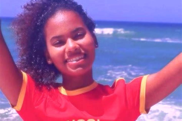 Olivia, 23 — Escort in Bimbe, Angola
