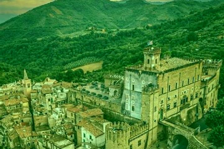 Olivia, 23 — Escort in Teggiano-Macchiaroli, Italy