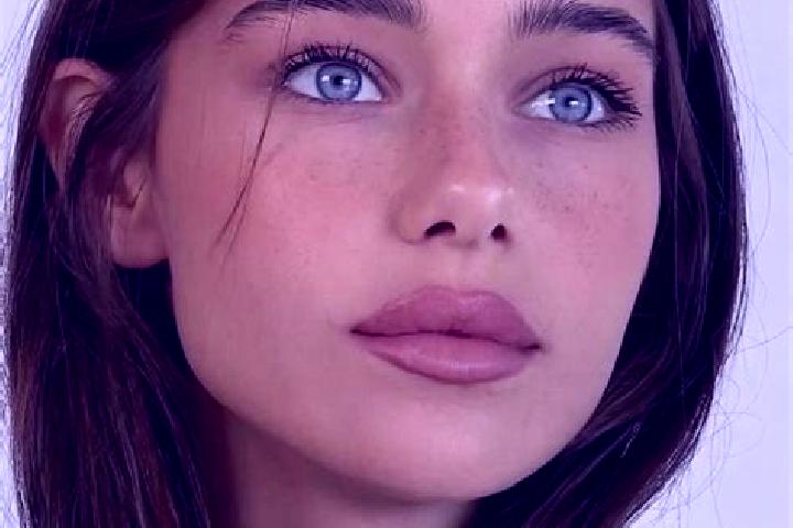 Olivia, 24, a auburn brown-eyed mediterranean companion based in Yabassi. Offering BDSM, Couples, Domination. Available for incall and outcall, overnight boo...