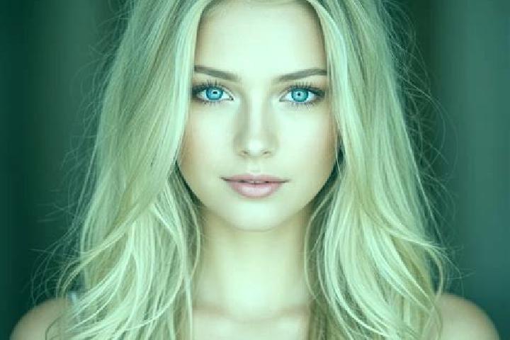 Olivia, 24, a blonde amber-eyed mixed companion based in Kosangka. Offering 69, Travel Companion, Fetish. Available for incall and outcall, overnight booking...
