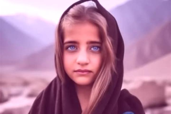 Olivia, 24, a blonde brown-eyed middle eastern companion based in Al Ghuwayriyah. Offering Tantra, Party Girl, Duos, OWO. Available for incall and outcall, o...