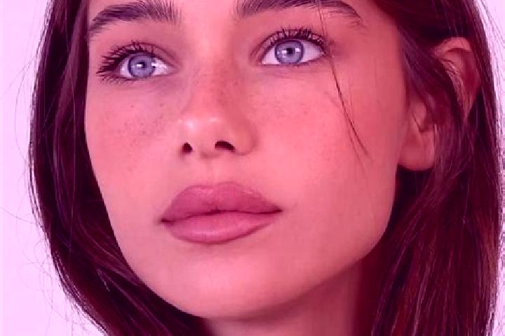 Olivia, 24, a brunette blue-eyed indian companion based in Sinargalih. Offering Prostate Massage, GFE, Deep French Kissing, Duos, Tantra. Available for incal...