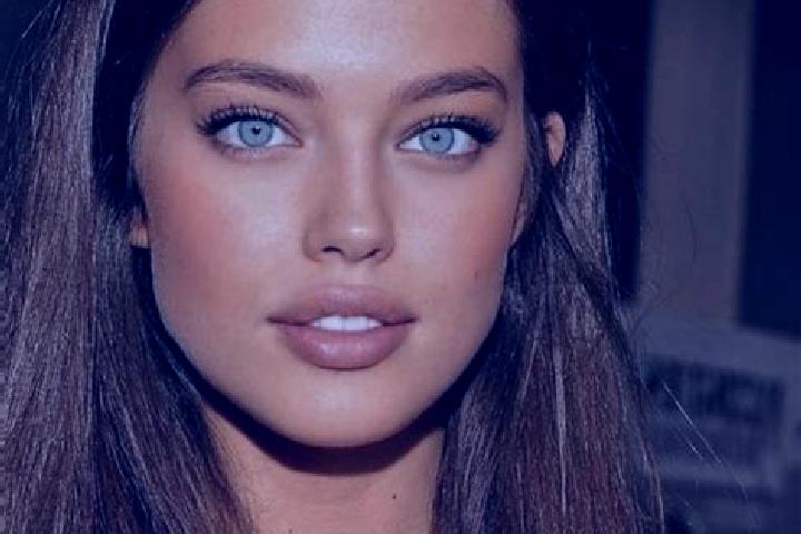 Olivia, 24, a chestnut dark-eyed caucasian companion based in Uzunkuyu. Offering Erotic Massage, Deep French Kissing, Travel Companion, A-Level. Available fo...