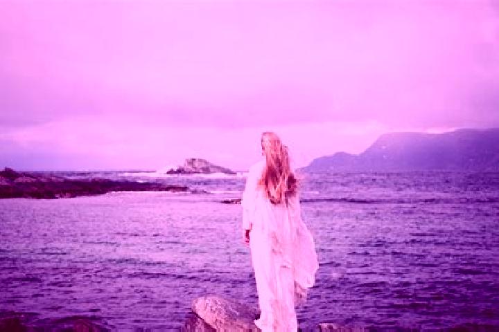Olivia, 24 — Escort in Selje, Norway