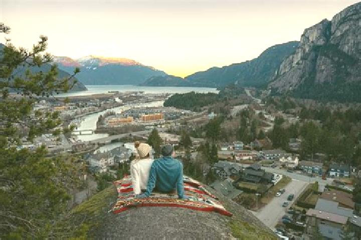 Olivia, 24 — Escort in Squamish, Canada