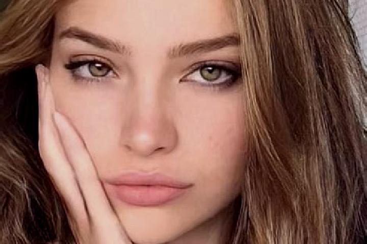 Olivia, 25, a chestnut hazel-eyed caucasian companion based in Piazzolla. Offering Deep French Kissing, Girlfriend Experience, BDSM, A-Level. Available for i...