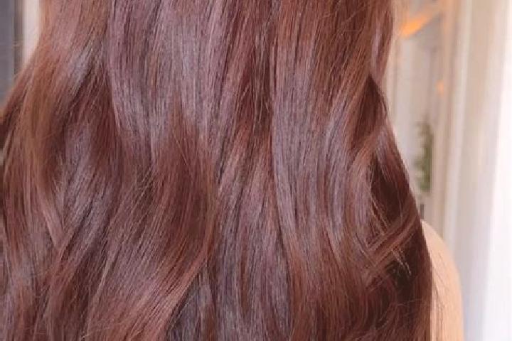 Olivia, 25, a red brown-eyed mediterranean companion based in Sovramonte. Offering GFE, Duos, Fetish, Prostate Massage. Available for incall and outcall, ove...